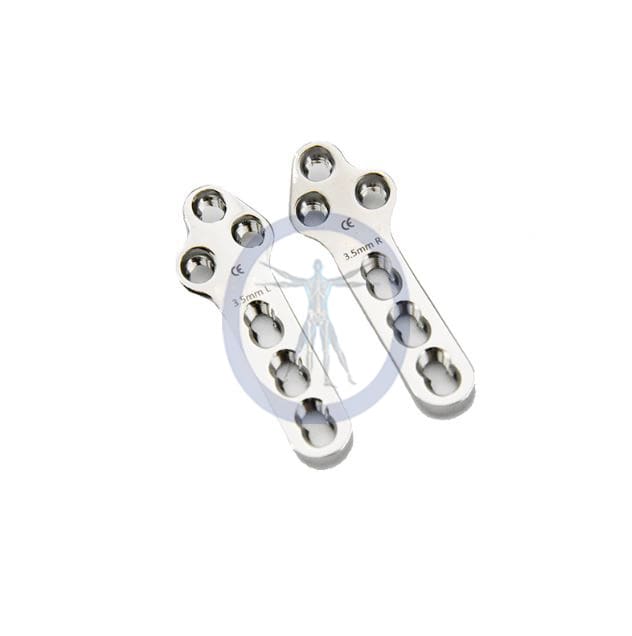Two 3.5mm orthopedic plates for bone fixation.